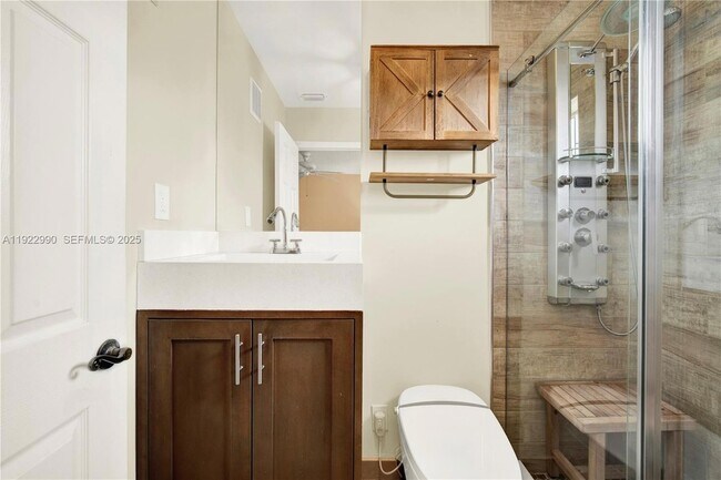 Building Photo - 2239 SE 23rd Ave