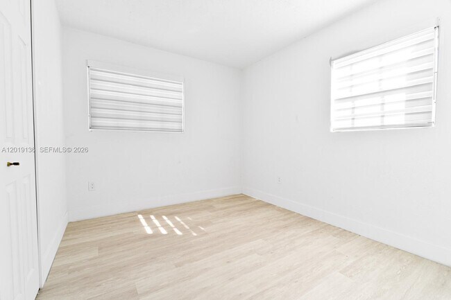 Building Photo - 7884 NW 175th St