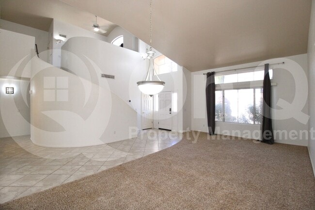 Building Photo - 16257 S 12th Pl