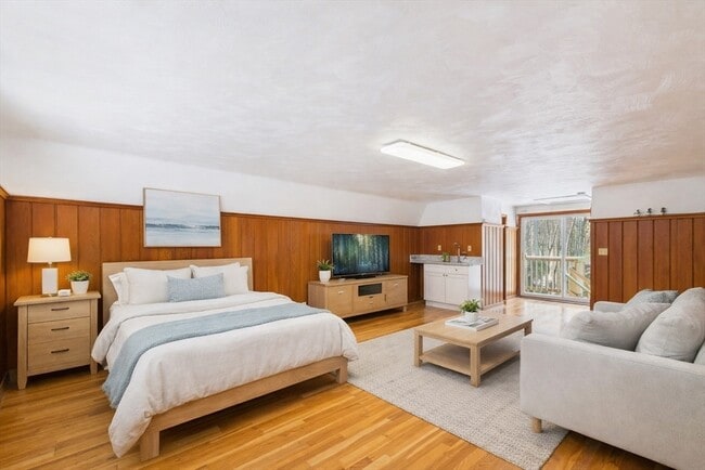 Building Photo - 215 Stoney Lea Rd