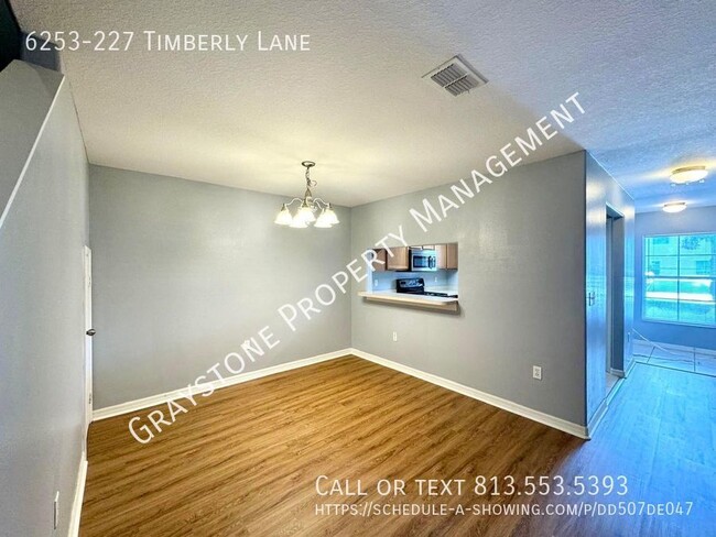 Building Photo - MOVE-IN READY , Beautiful and budget frien...