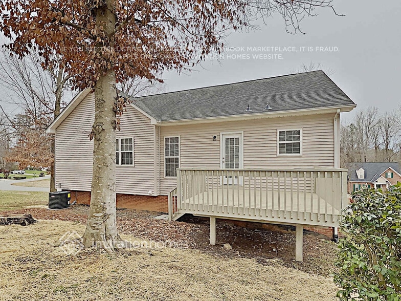 Building Photo - 318 Beacon Hills Dr