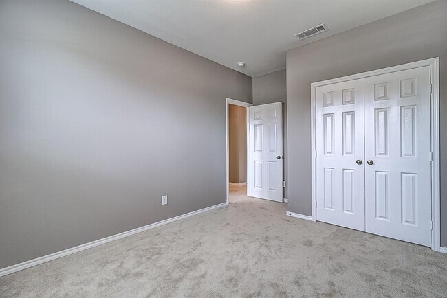 Building Photo - 9312 Bauer Vista Dr