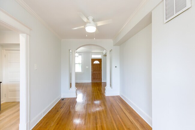 Building Photo - 5121 7th St NW