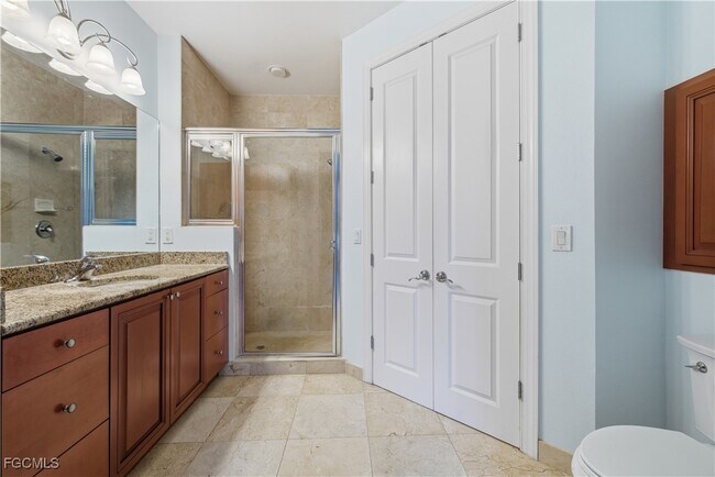 Building Photo - 2825 Palm Beach Blvd