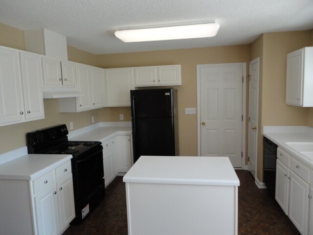 Building Photo - 2100 Haig Point Way