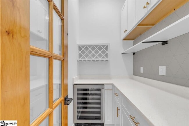 Building Photo - 164 Triangle Pine Rd