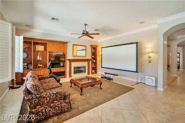 Building Photo - LUXURY HOME IN SEVEN HILLS
