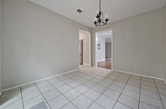 Building Photo - 89 S Waxberry Rd