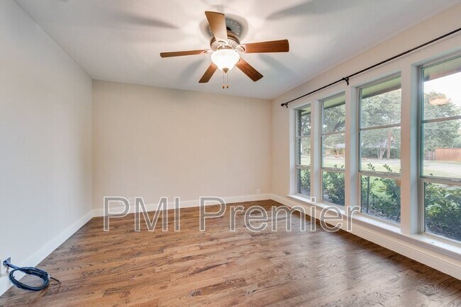 Building Photo - 14077 Brookridge Dr