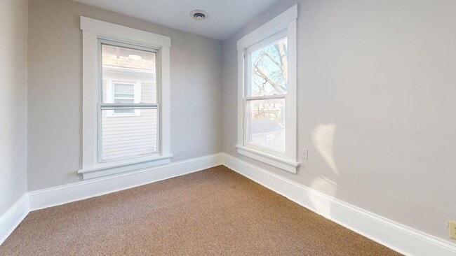 Building Photo - 1145 7th St NW