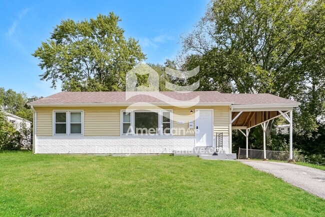 Building Photo - 9101 Bel Cour Dr