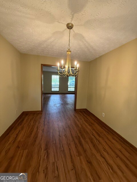 Building Photo - 8351 Post Oak Ct