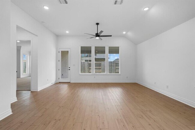 Building Photo - 25330 Balvaird Dr