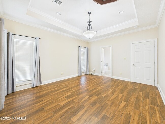 Building Photo - 1013 Gleaux Dr