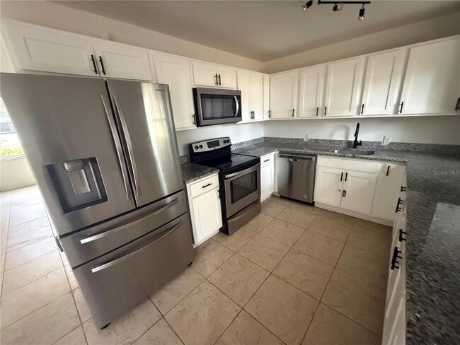 Building Photo - 859 CR 541