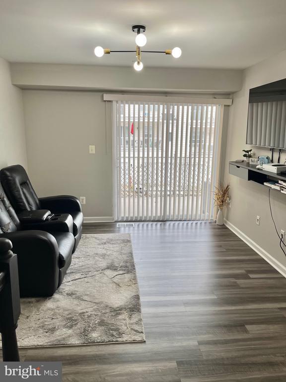 Building Photo - 12310 Rollys Ridge Ave