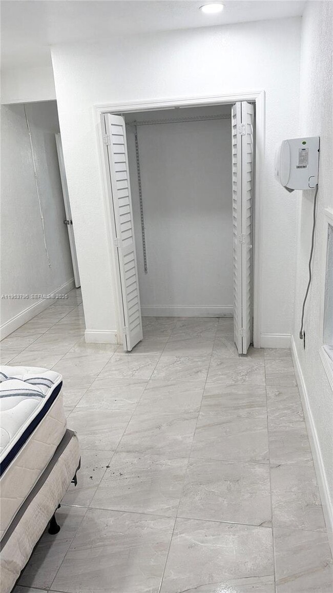 Building Photo - 5245 NW 192nd Ln