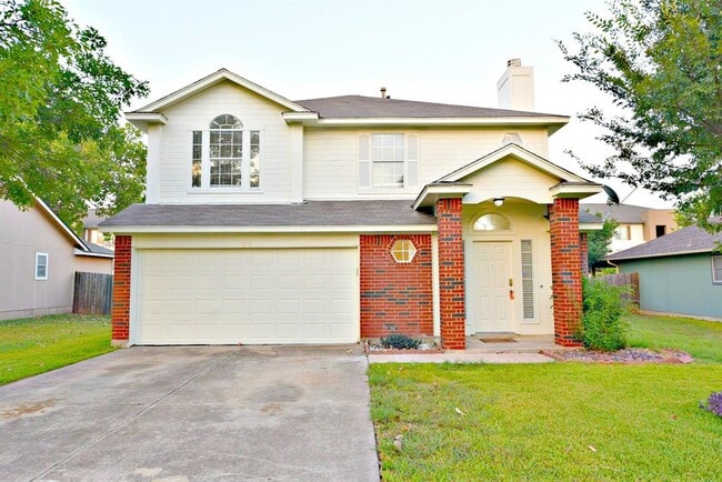 Building Photo - 610 Sparkling Brook Ln