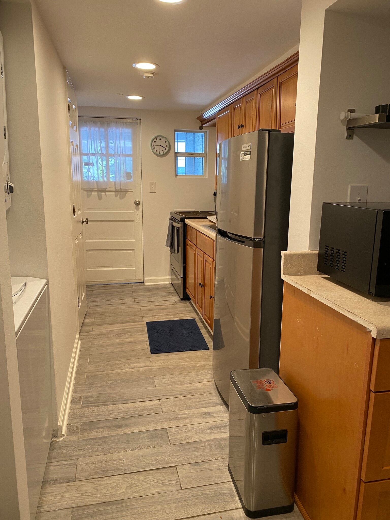 Entryway and kitchen - 4506 Iowa Ave NW