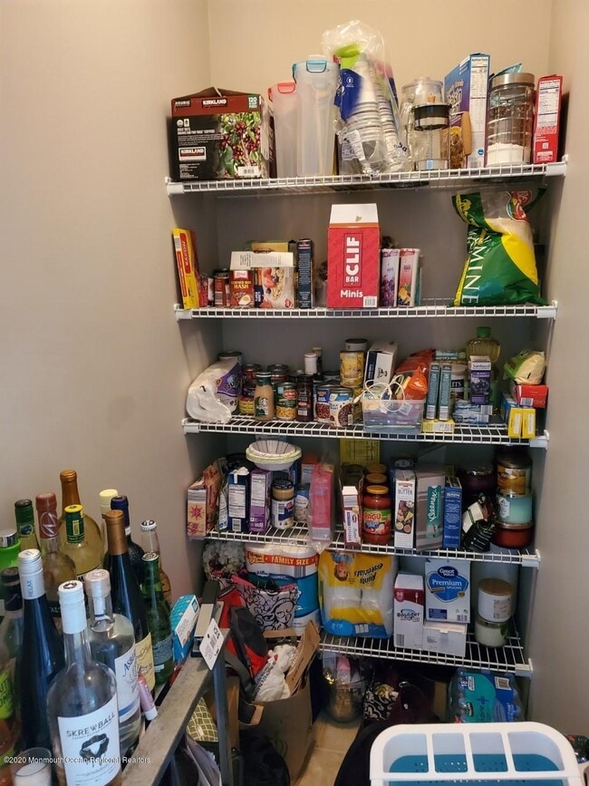 Building Photo - 99 Steiner Ave