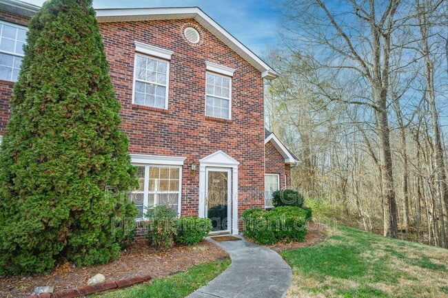 Building Photo - 2104 Sardony Ln