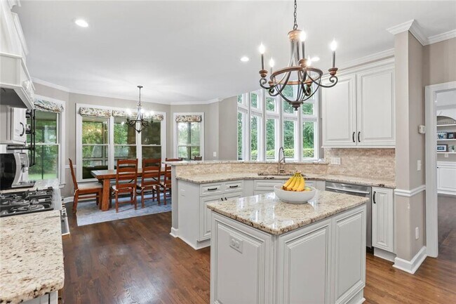 Building Photo - 7410 Polo Hill