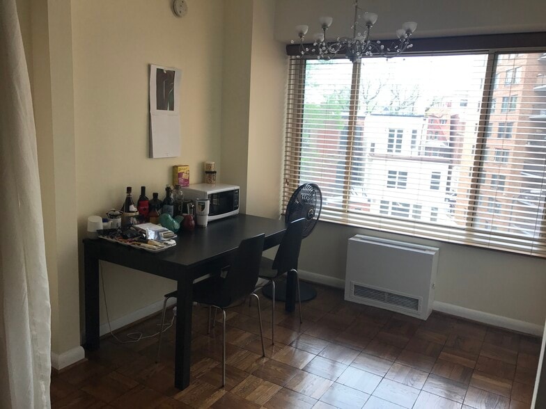 Building Photo - 1727 Massachusetts Ave NW