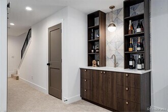 Building Photo - 1271 Garfield St