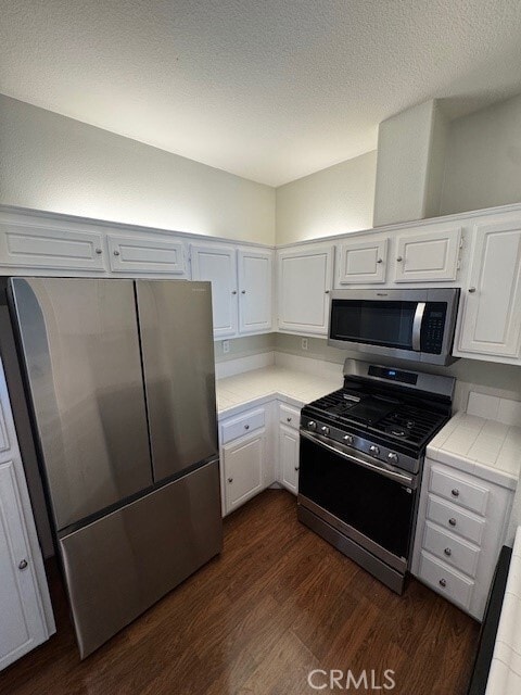 Building Photo - 1055 S St Tropez Ave