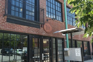 Building Photo - The Tudor