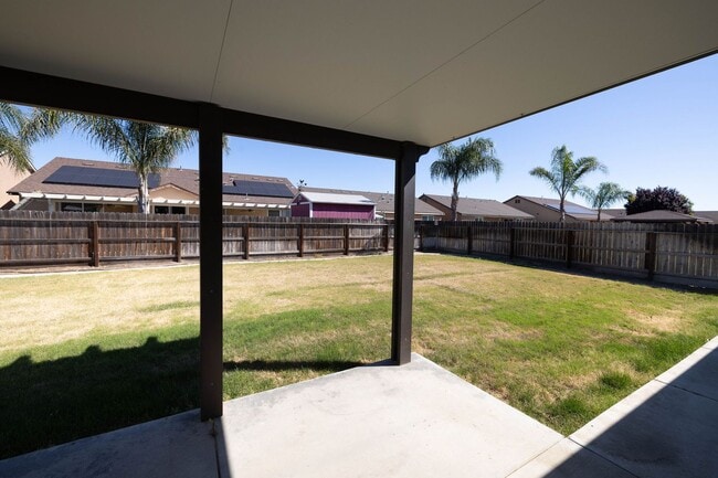 Building Photo - Lovely 3 bedroom home for rent in Hanford CA