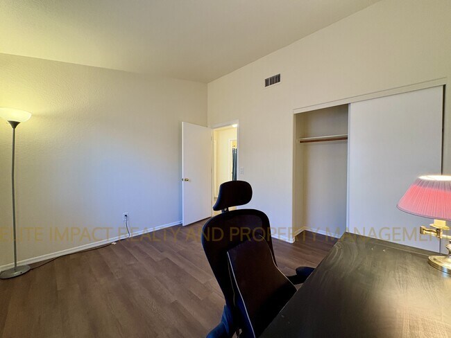 Building Photo - 7734 S Titanite Ln