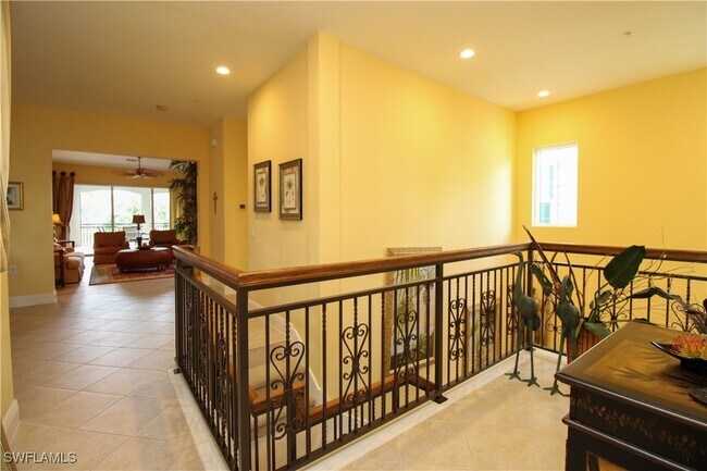 Building Photo - 9224 Campanile Cir