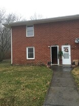 Building Photo - 401 Marlington St