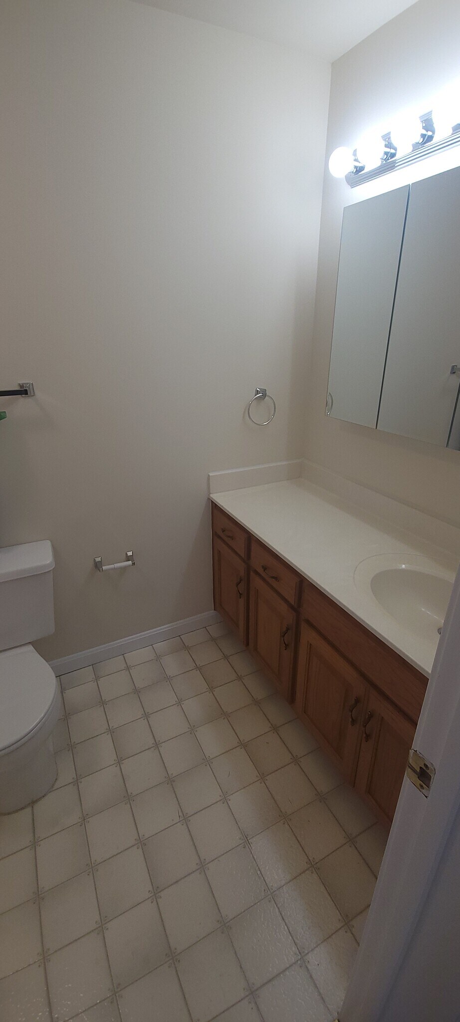 Building Photo - 1134 Pin Oak Dr