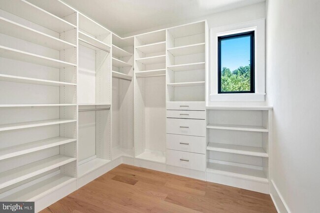 Building Photo - 5805 Massachusetts Ave