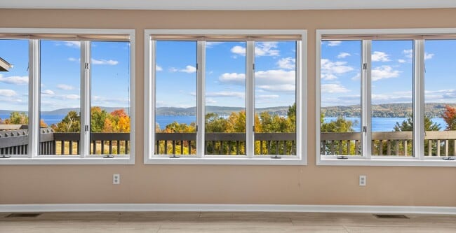 Building Photo - Lakefront End-Unit Condo with Crystal Lake...