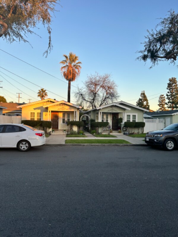 Building Photo - 102 S Balcom Ave