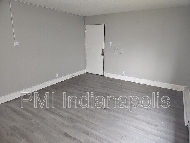 Building Photo - 8 N Butler Ave