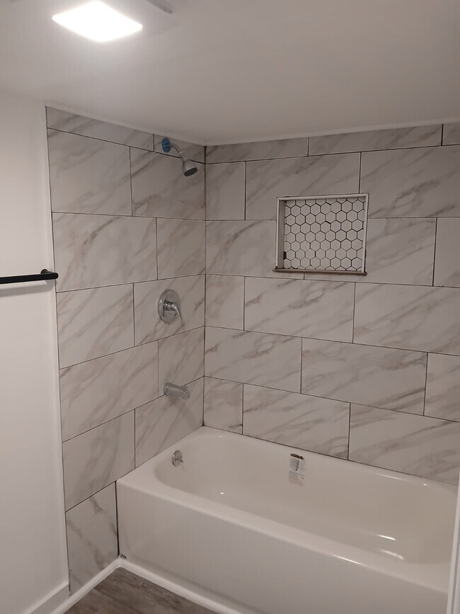 Building Photo - 1534 Moonflower St