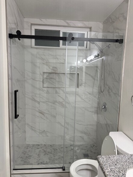 Building Photo - 3822 Bentley Ave