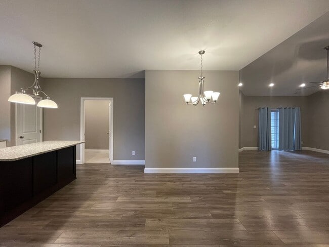 Building Photo - Condo available for lease on Deerfield Ridge - 2 bedroom, 2 bath