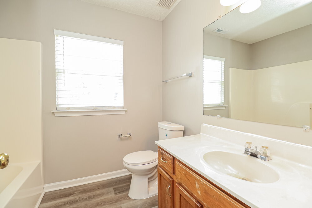 Building Photo - 3011 Mallard Forest Dr