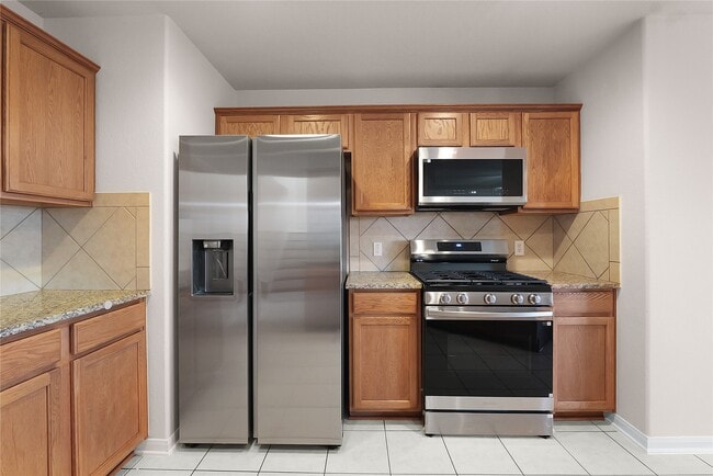 Building Photo - 10226 Canyon Rose Ln