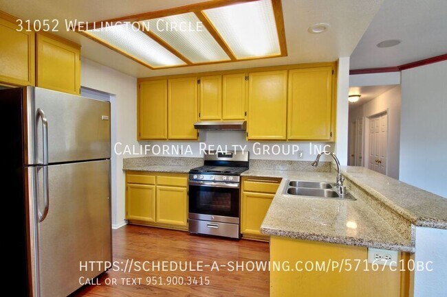 Building Photo - 31052 Wellington Cir