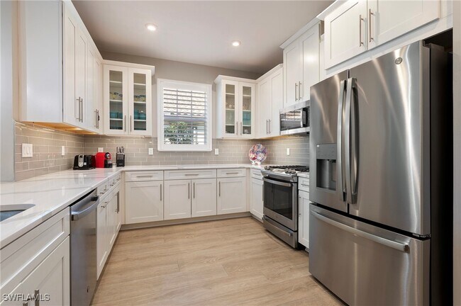 Building Photo - 15191 Tolmino St