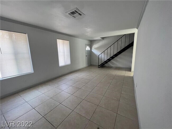 Building Photo - 3911 Torsby Pl