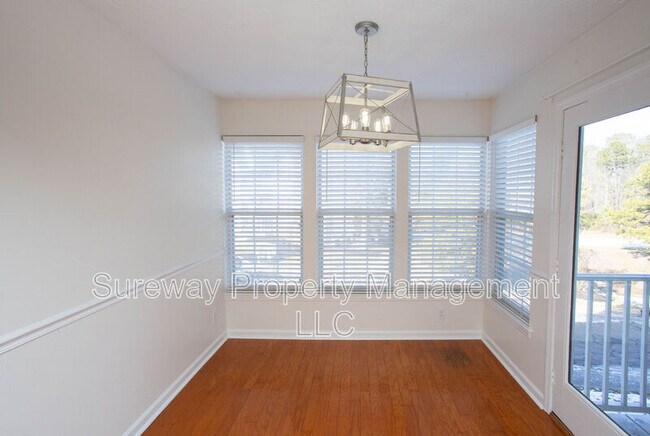 Building Photo - 67 Eldon Way