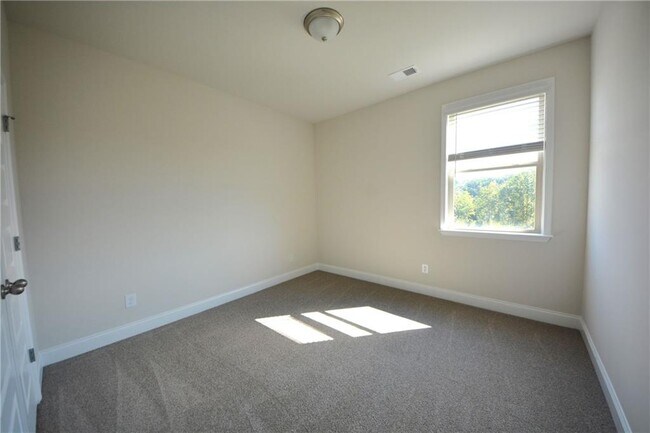 Building Photo - 1464 Sunny Vly Ln